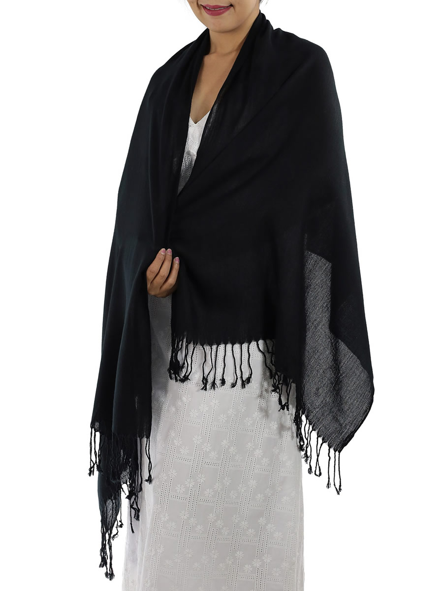 Black Cashmere Scarf: image 3