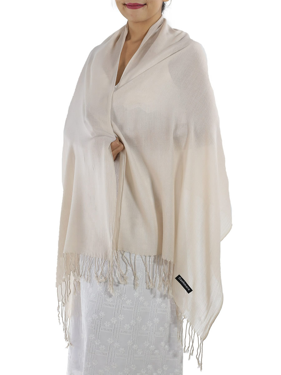 Cream Cashmere Scarf: image 4