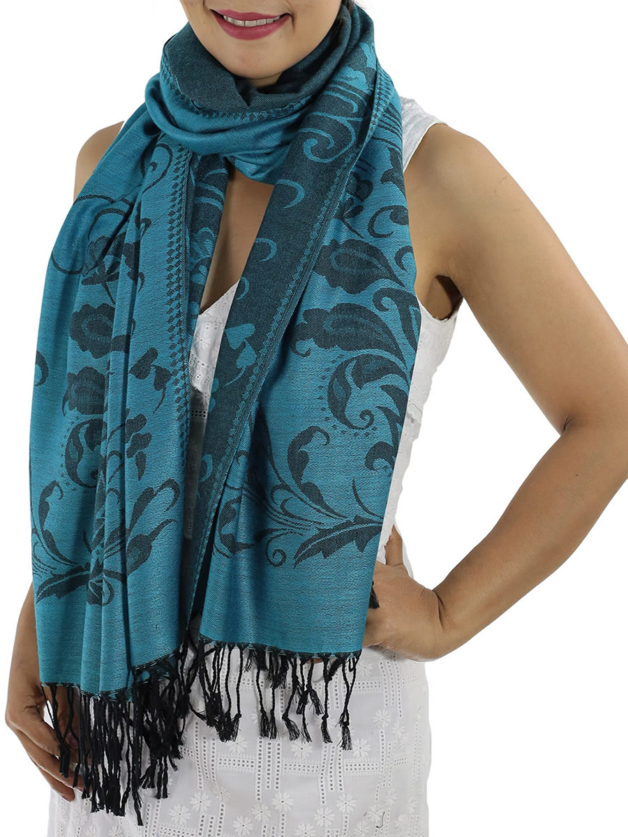 Patterned Pashmina: image 4